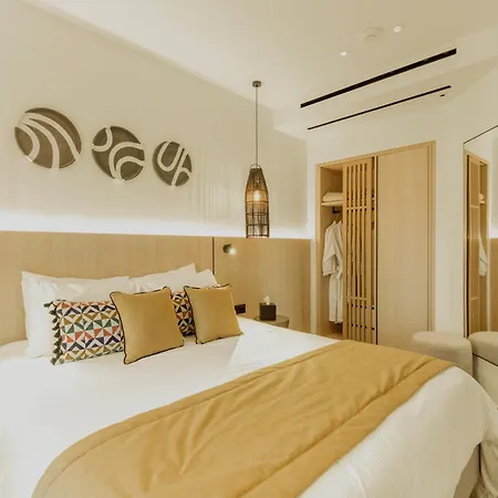 Opal Paros 4*