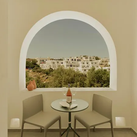 Opal Paros Hotel 4*