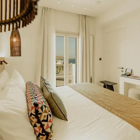 Opal Paros 4*