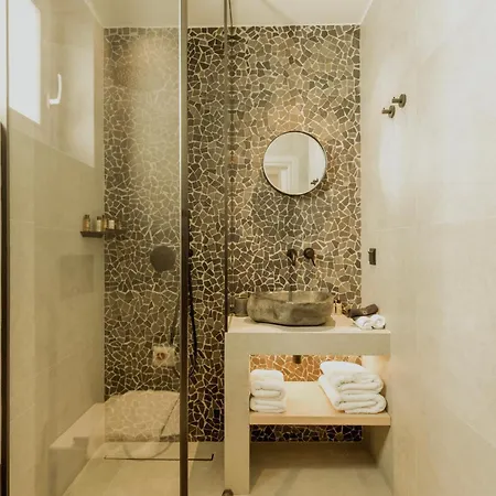 Opal Paros Szálloda 4*