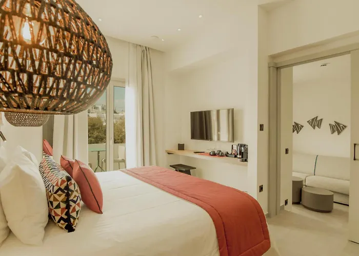 Opal Paros Szálloda